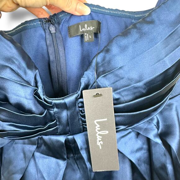 Lulus NWT Memorable Entrance Dark Blue Strapless Satin Pleated Maxi Gown Dress - Picture 10 of 12